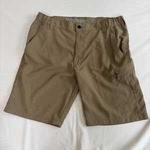 Wrangler Gorpcore Utility Hiking Stretchy Men's Brown Cargo Shorts Size 36 Large